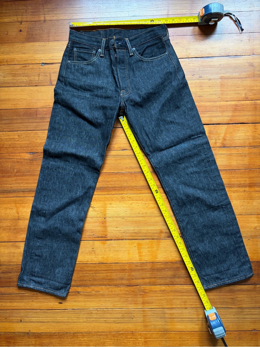 Levi’s 501 shrink-to-fit